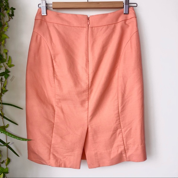 5/$20 The Pencil Skirt by J. Crew, size 00, pencil skirt with pockets - Picture 4 of 8